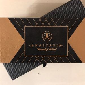 ABH eyeshadow palette